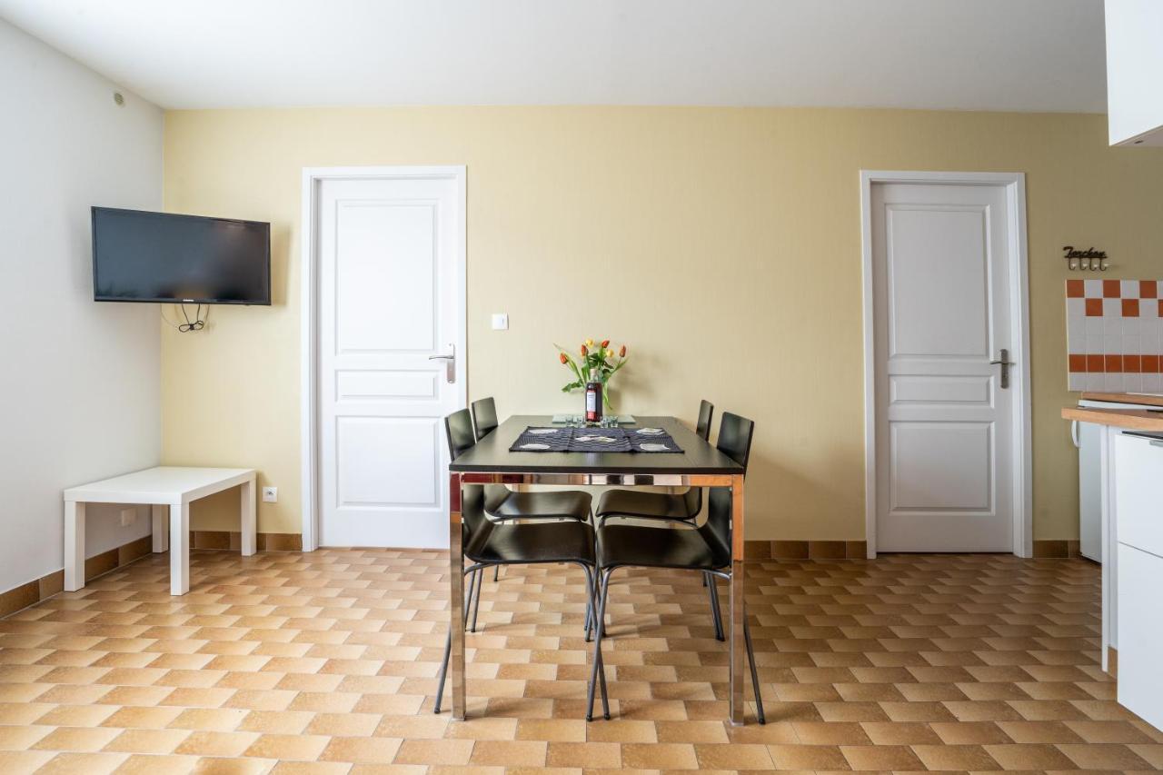 Appartement Les logis du Brandard à Jonzac Extérieur photo