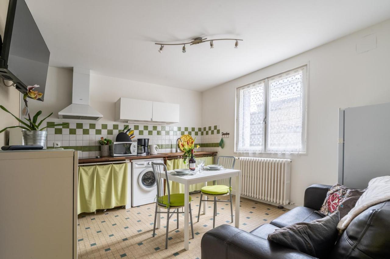 Appartement Les logis du Brandard à Jonzac Extérieur photo